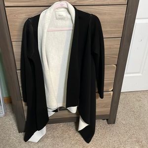 Zara knit sweater size M